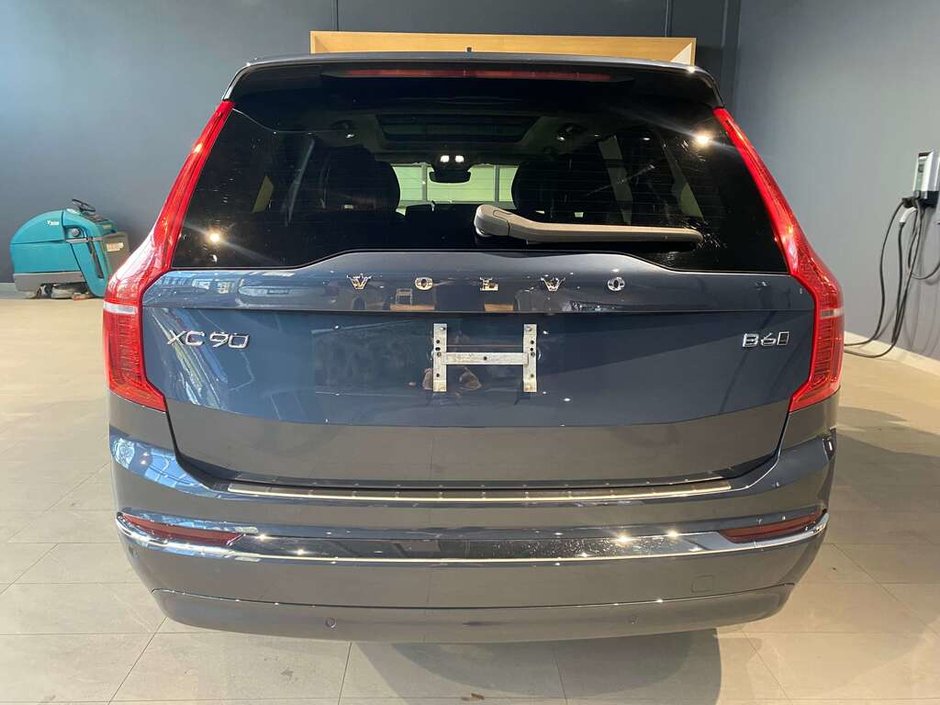 2023 Volvo XC90 B6 AWD Ultimate Bright-3