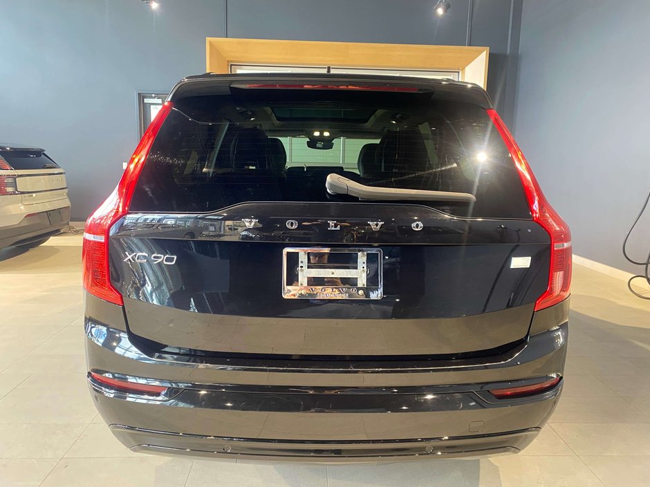 2023 Volvo XC90 Recharge Ultimate Dark-3