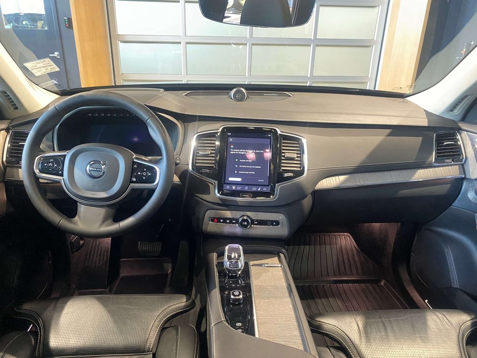 2023 Volvo XC90 Recharge Ultimate Dark-10