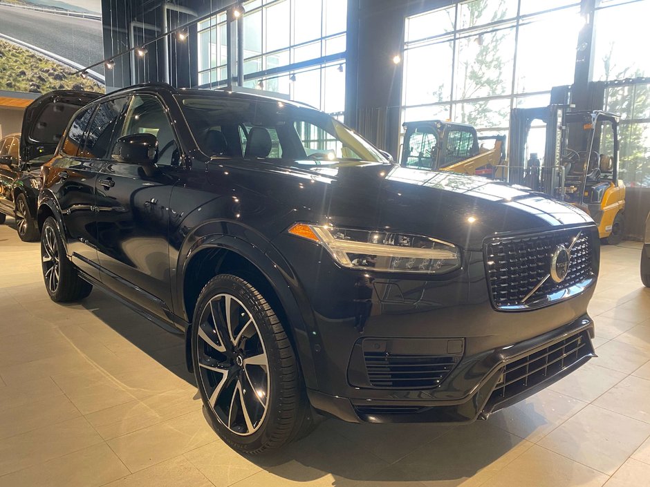 2023 Volvo XC90 Recharge Ultimate Dark-6