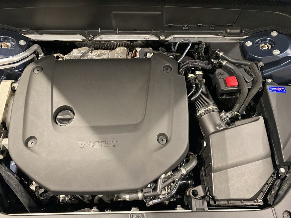 2024 Volvo XC90 B6 AWD Ultimate Bright Theme 7-Seater-27