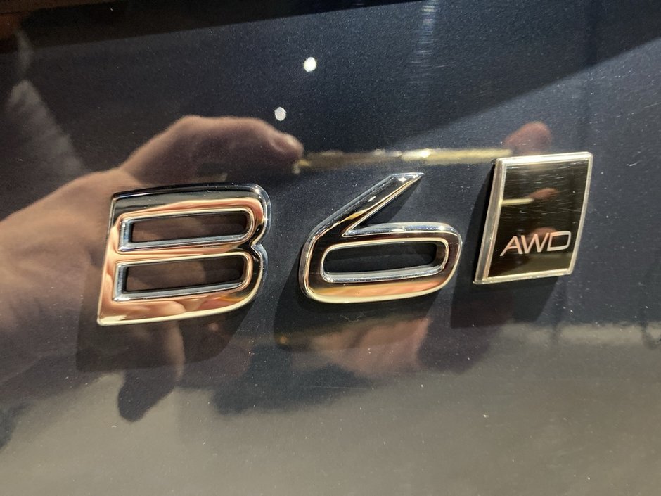 2024 Volvo XC90 B6 AWD Ultimate Bright Theme 7-Seater-28