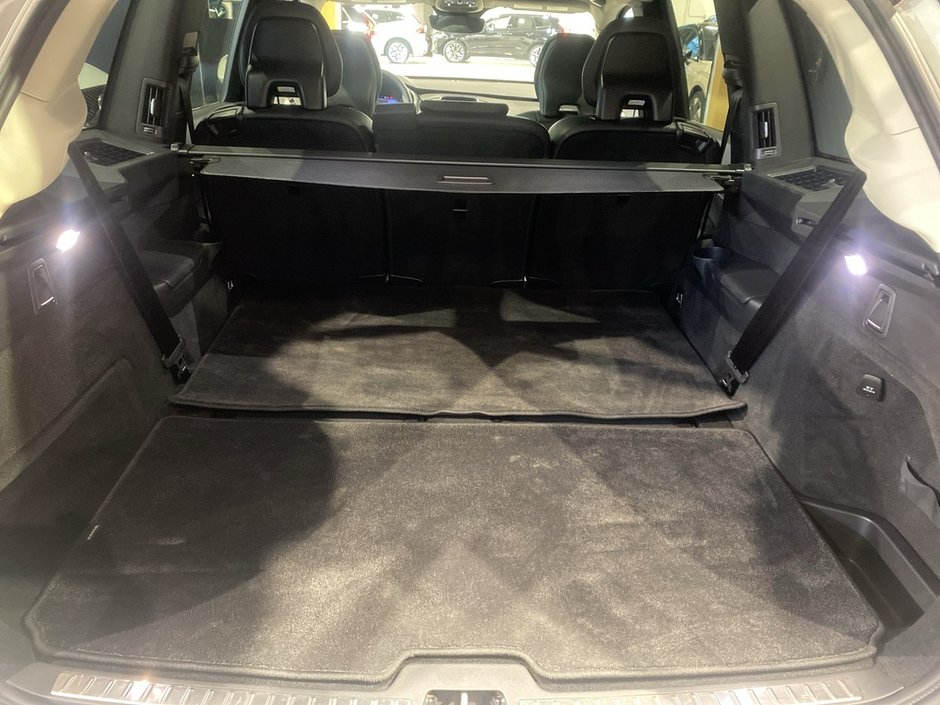2024 Volvo XC90 B6 AWD Core Bright Theme 7-Seater-18