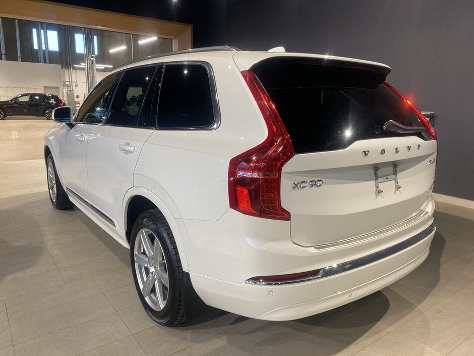 2024 Volvo XC90 B6 AWD Core Bright Theme 7-Seater-2