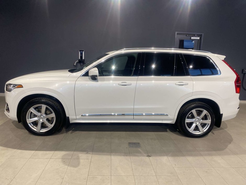 2024 Volvo XC90 B6 AWD Core Bright Theme 7-Seater-1