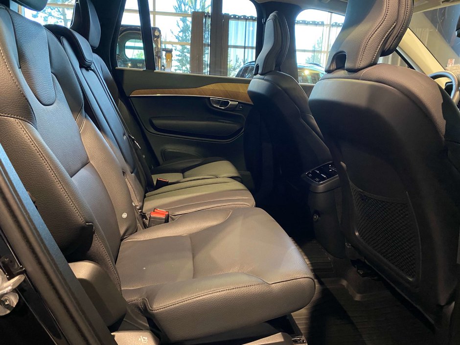 2024 Volvo XC90 B6 AWD Core Bright Theme 7-Seater-22