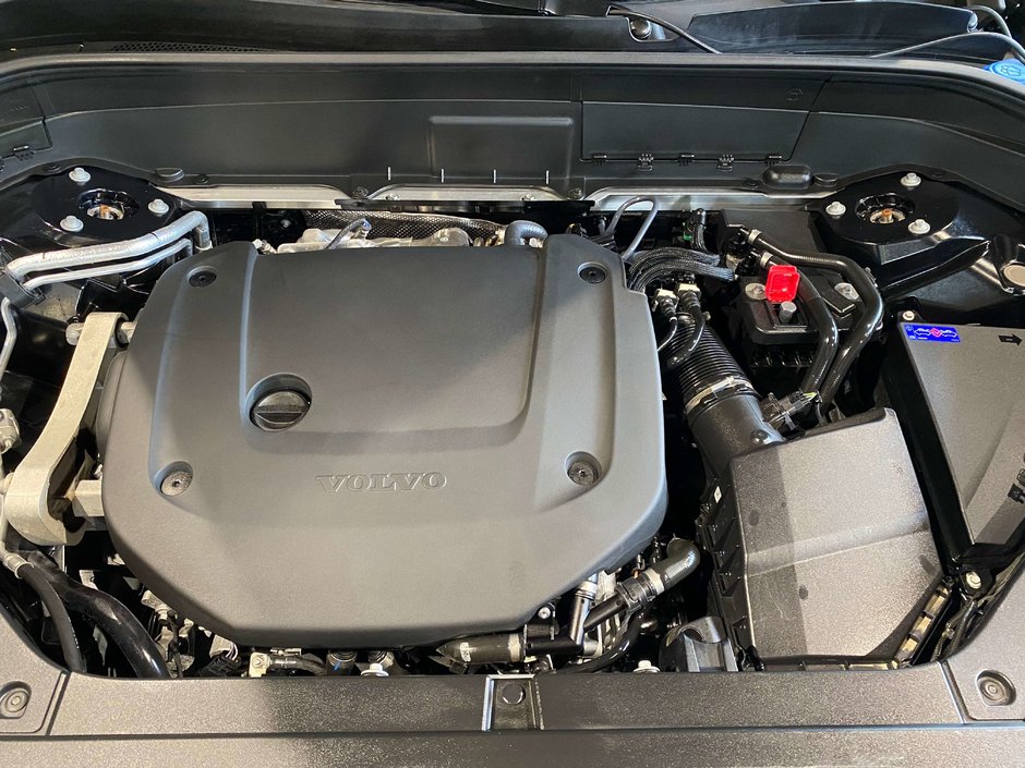 2024 Volvo XC90 B6 AWD Core Bright Theme 7-Seater-26