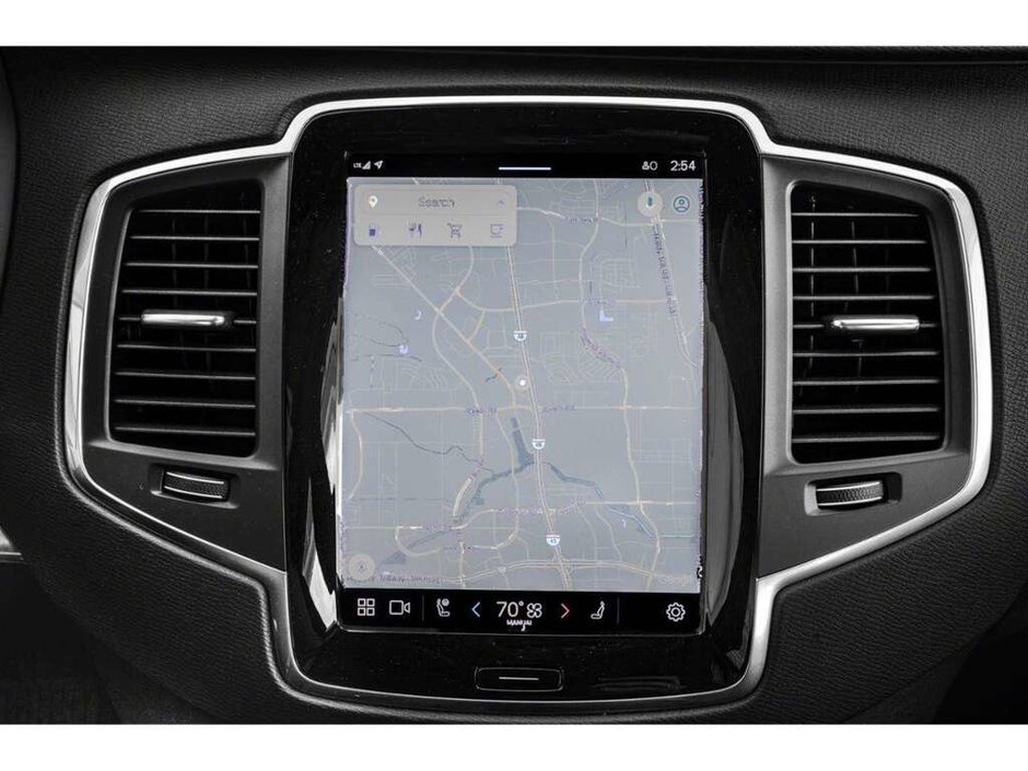 2024 Volvo XC90 B6 AWD Core Bright Theme 7-Seater-4