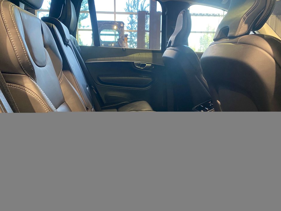 2024 Volvo XC90 B6 AWD Ultimate Bright Theme 7-Seater-23