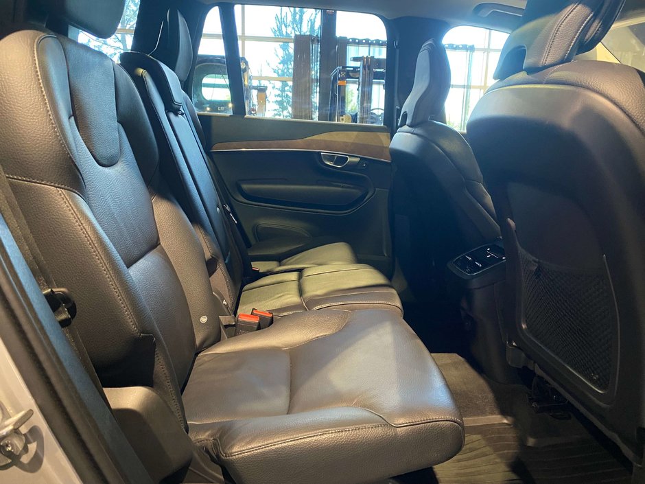 2024 Volvo XC90 B6 AWD Plus Bright Theme 7-Seater-23