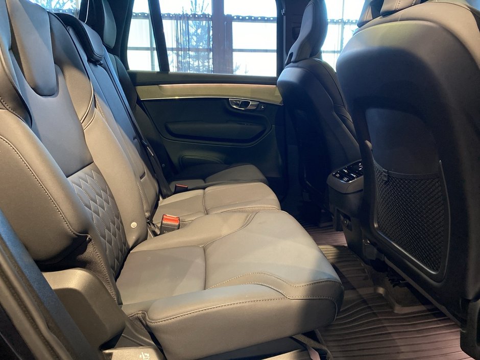 2025 Volvo XC90 2025.5 B6 AWD Plus Bright Theme 7-Seater-23