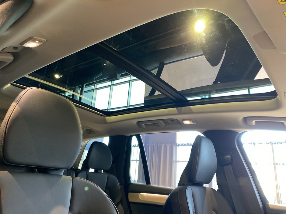 2025 Volvo XC90 2025.5 B6 AWD Plus Bright Theme 7-Seater-26