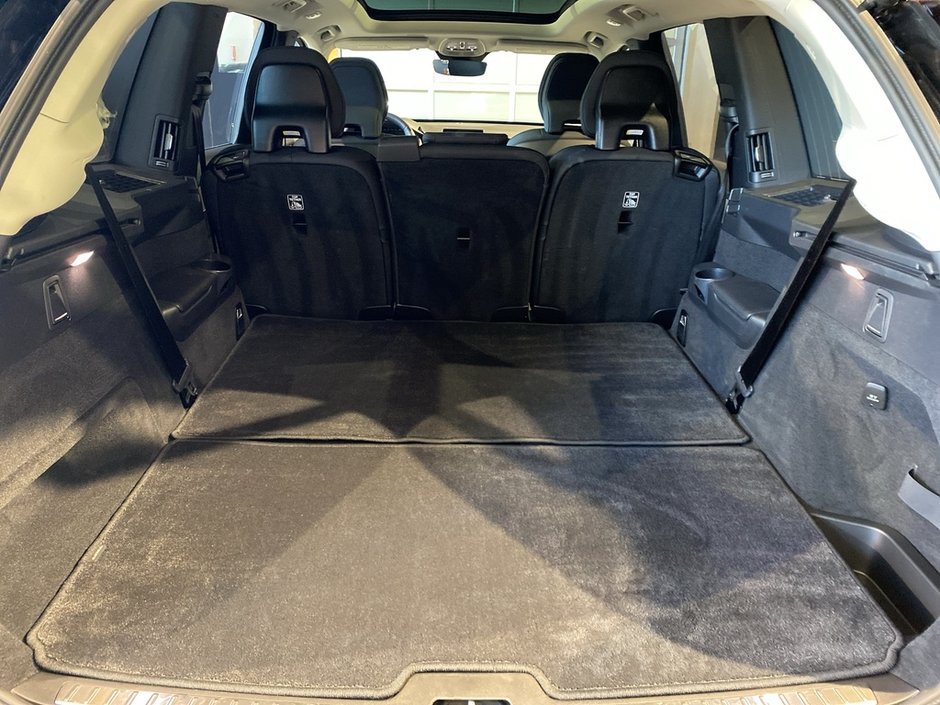 2025 Volvo XC90 2025.5 B6 AWD Plus Bright Theme 7-Seater-21