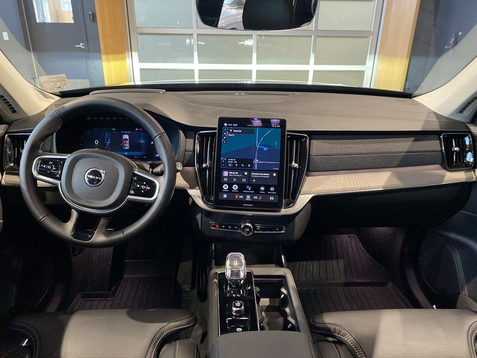 2025 Volvo XC90 2025.5 B6 AWD Ultra Bright Theme 7-Seater-10