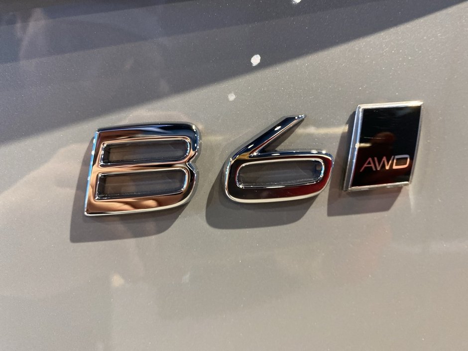 2025 Volvo XC90 2025.5 B6 AWD Ultra Bright Theme 7-Seater-28