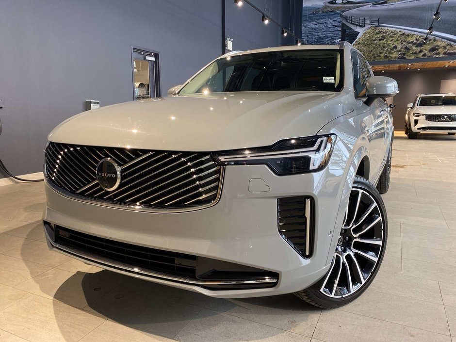 2026 Volvo XC90 B6 AWD Ultra Bright Theme 7-Seater-0