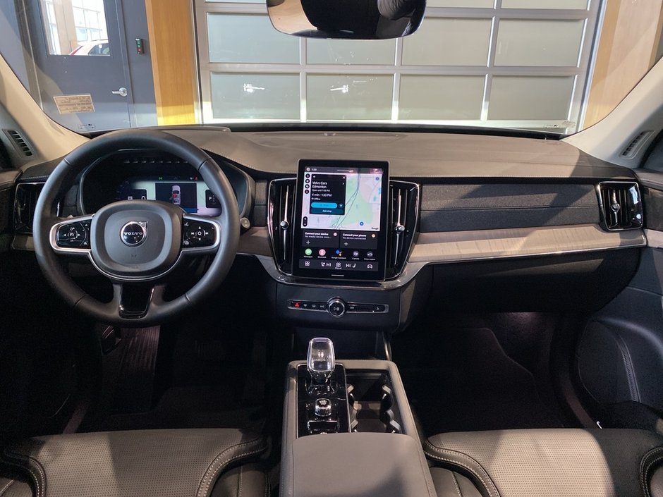 2026 Volvo XC90 B6 AWD Ultra Bright Theme 7-Seater-10