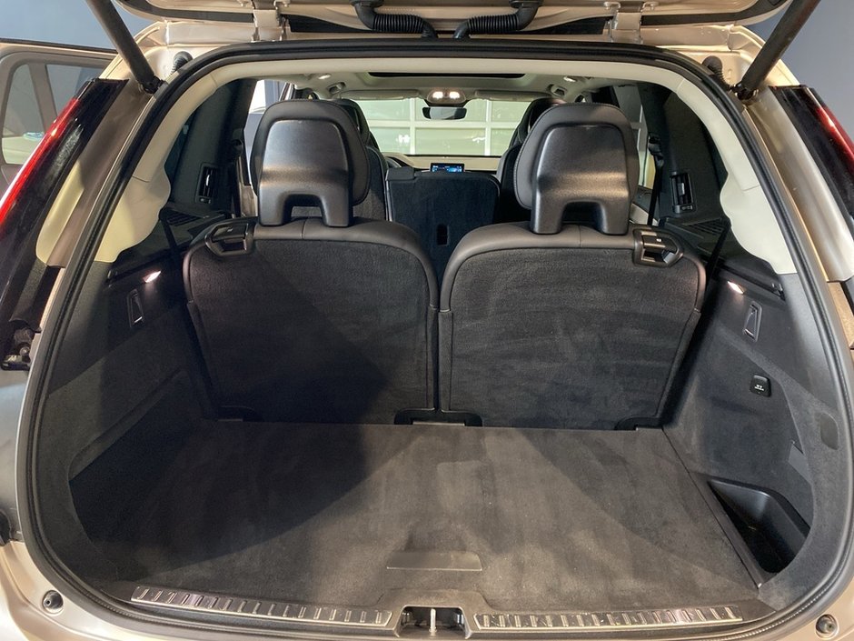 2026 Volvo XC90 B6 AWD Ultra Bright Theme 7-Seater-19