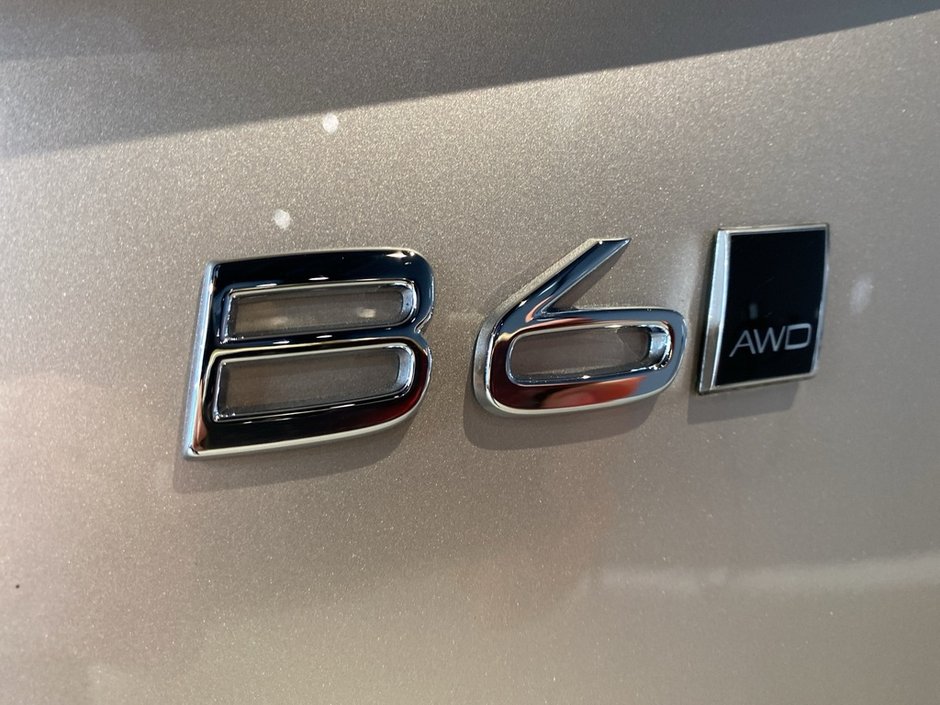 2026 Volvo XC90 B6 AWD Ultra Bright Theme 7-Seater-27