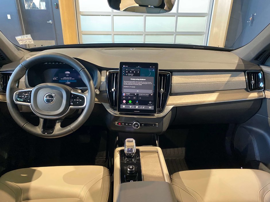 2026 Volvo XC90 B6 AWD Plus Bright Theme 7-Seater-10