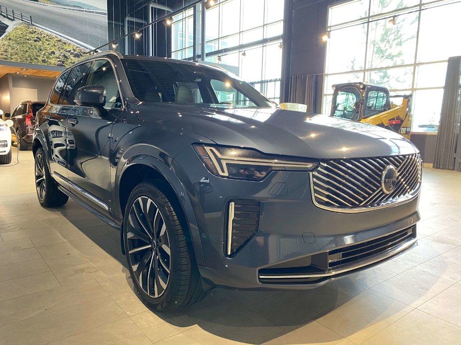 2026 Volvo XC90 B6 AWD Plus Bright Theme 7-Seater-5