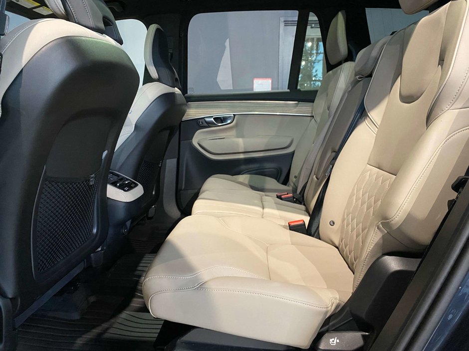 2026 Volvo XC90 B6 AWD Plus Bright Theme 7-Seater-17