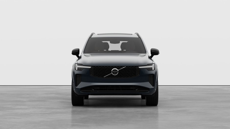 2027 Volvo XC90 Plus 7-Seater (Dark Theme)-4