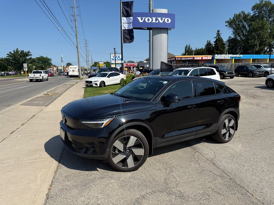 2025 Volvo EC40 Ultra-1