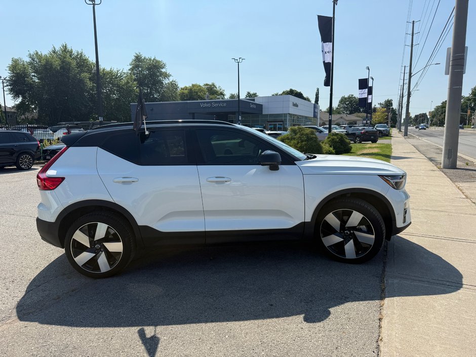 2025 Volvo EX40 Ultra-4
