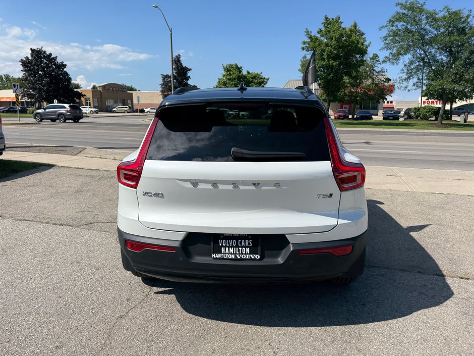 2022 Volvo XC40 R-Design-7