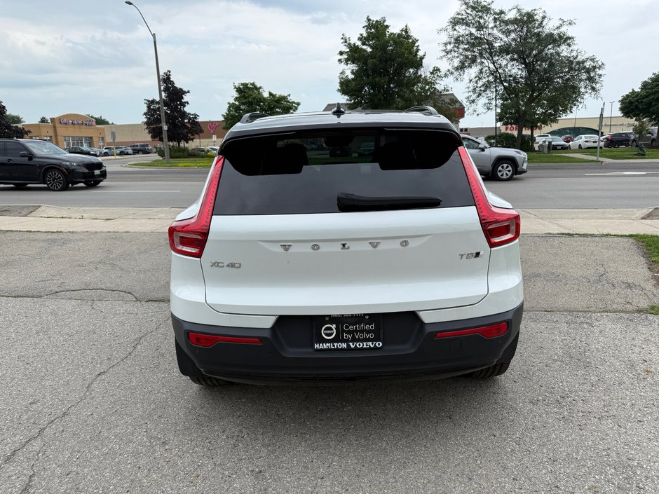 2022 Volvo XC40 R-Design-7