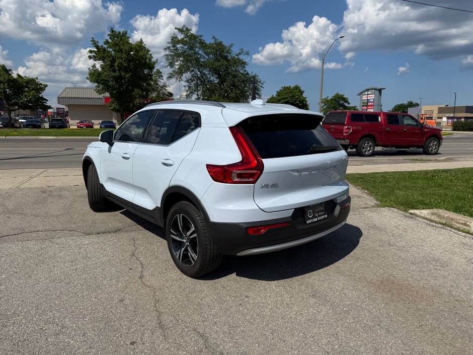 2025 Volvo XC40 Core Bright Theme-7
