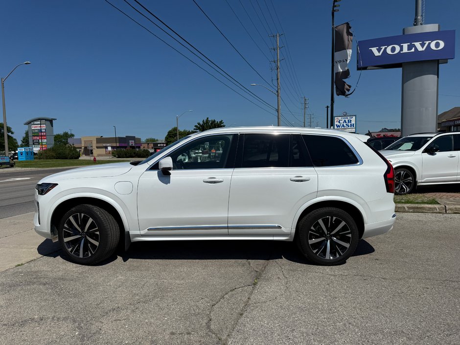 2026 Volvo XC90 Plug-In Hybrid Core Bright Theme-27
