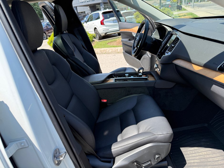 2024 Volvo XC90 Recharge Plus Bright Theme-17