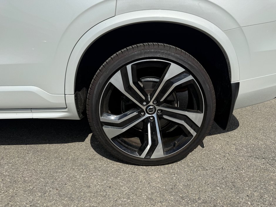2022 Volvo XC90 R-Design-24