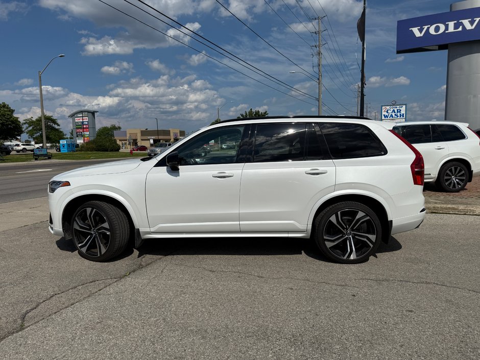 2022 Volvo XC90 R-Design-8