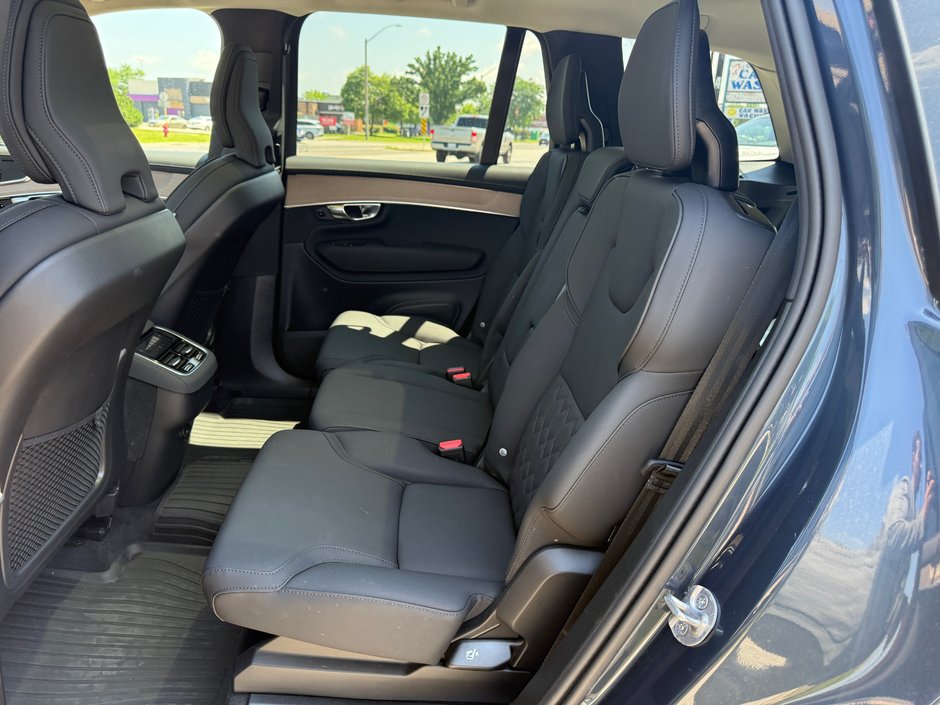 2025 Volvo XC90 Core Bright Theme-11