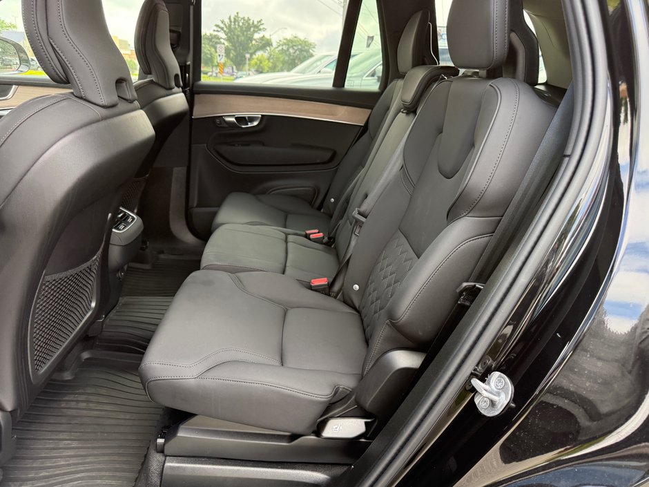 2026 Volvo XC90 Plus Dark Theme-22