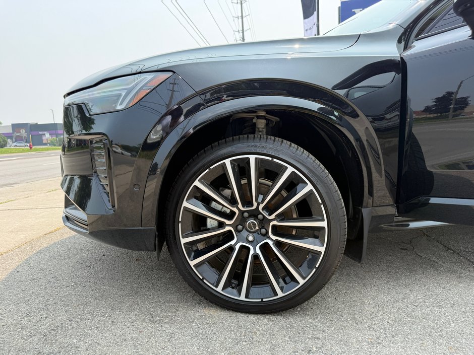 2026 Volvo XC90 Plus Dark Theme-25