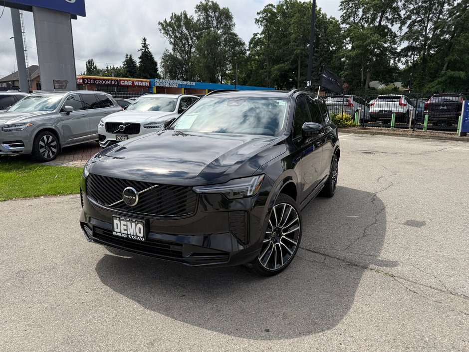 2026 Volvo XC90 Plus Dark Theme-19
