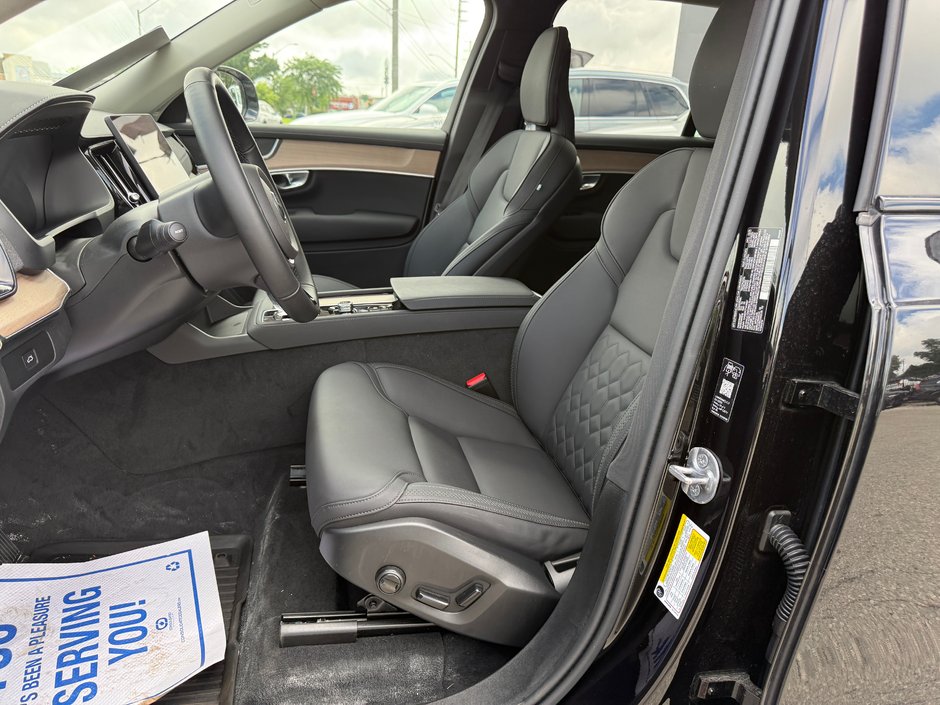 2026 Volvo XC90 Plus Dark Theme-21