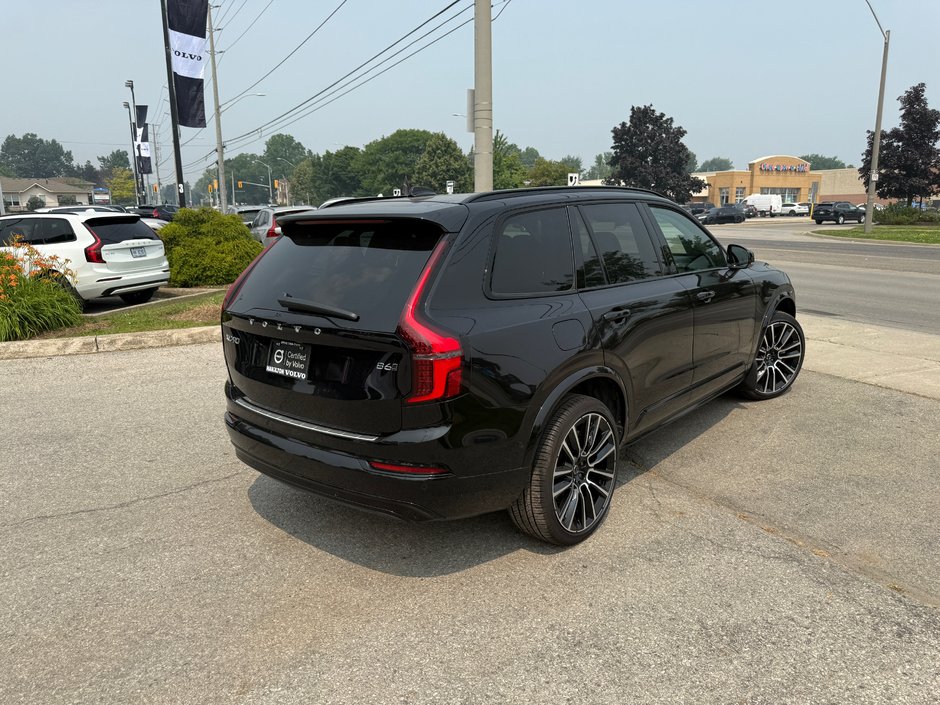 2026 Volvo XC90 Plus Dark Theme-6