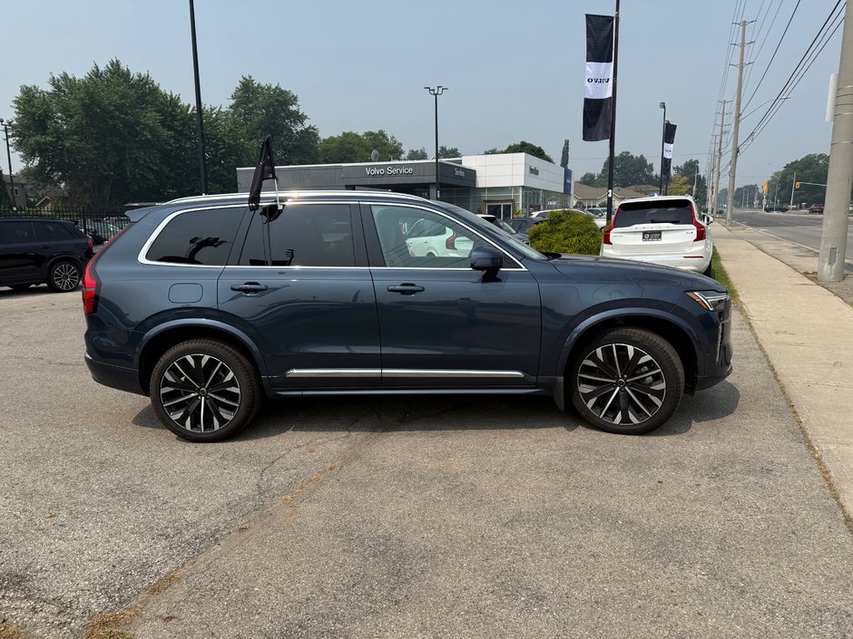 2026 Volvo XC90 Plus Bright Theme-5