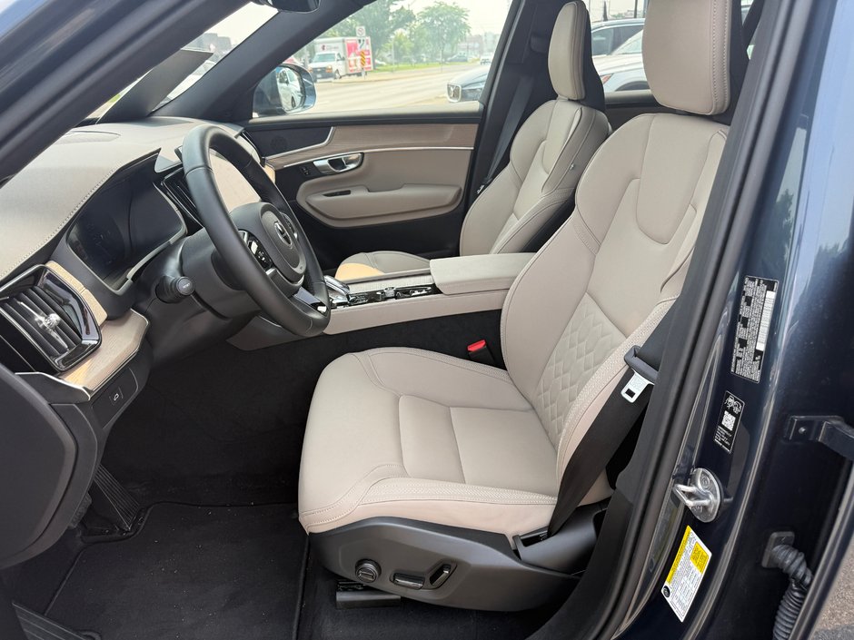 2026 Volvo XC90 Plus Bright Theme-11