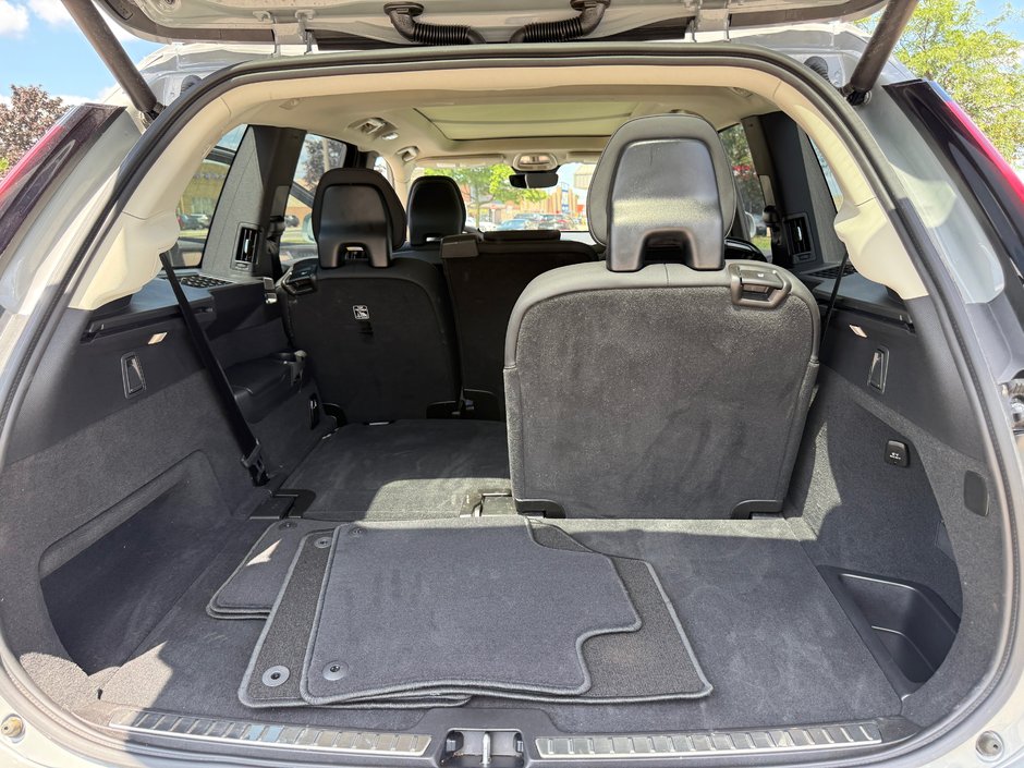 2026 Volvo XC90 Plus Bright Theme-13