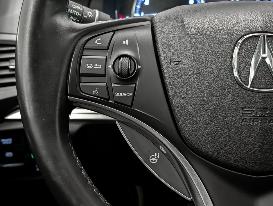 Acura MDX at 2017-16
