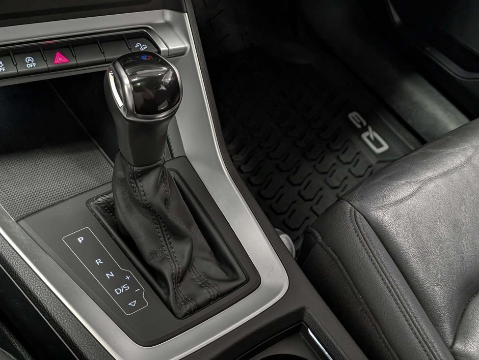Audi Q3 45 2.0T Komfort quattro 8sp Tiptronic 2020-16