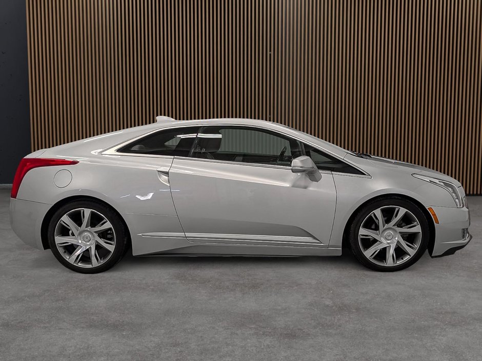 Cadillac ELR Coupe 2014-6