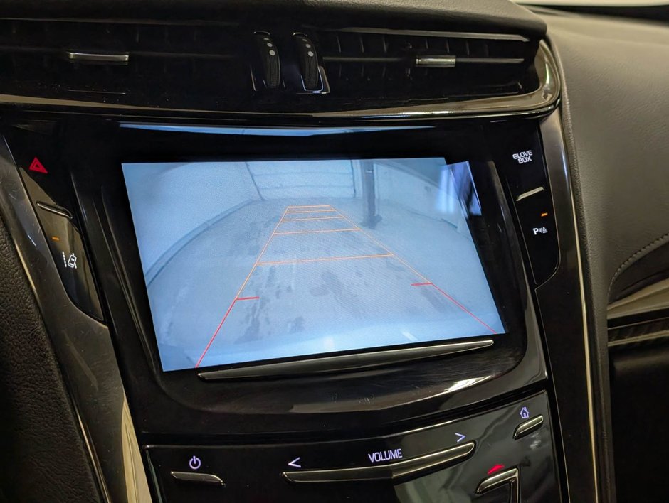 Cadillac ELR Coupe 2014-12