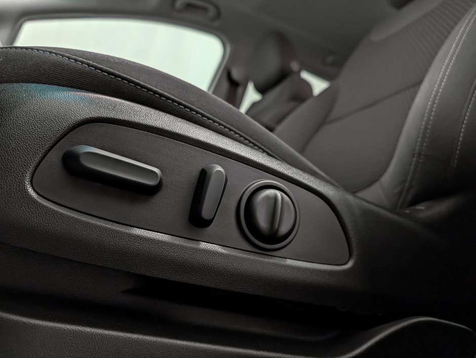 2023 Chevrolet Bolt EV 1LT-8